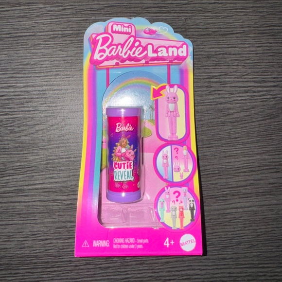 Mini Barbie Land Cutie Reveal + Pink Lipstick Reveal (pretend) + Color Reveal - Picture 7 of 8